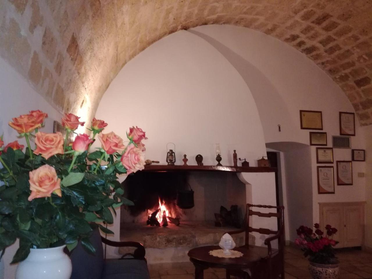 Agriturismo Torrevecchia San Pancrazio Salentino Exterior foto